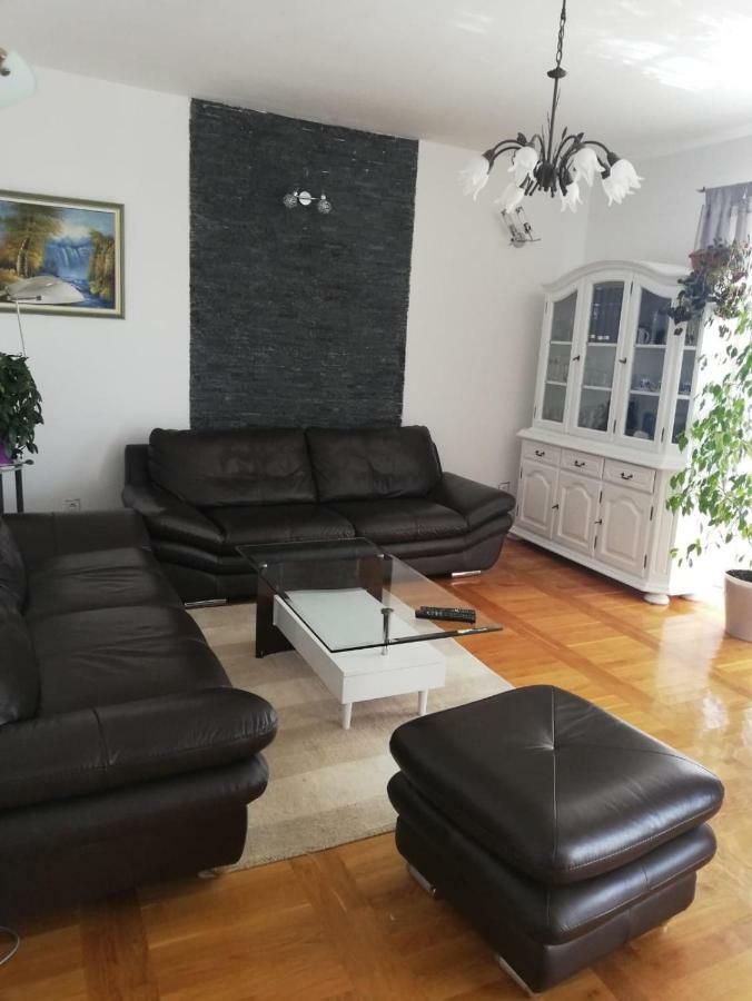 Apartments Jankovic โวดีเซ ภายนอก รูปภาพ